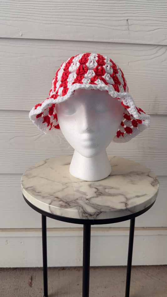 2-Toned Granny Square Bucket Hat